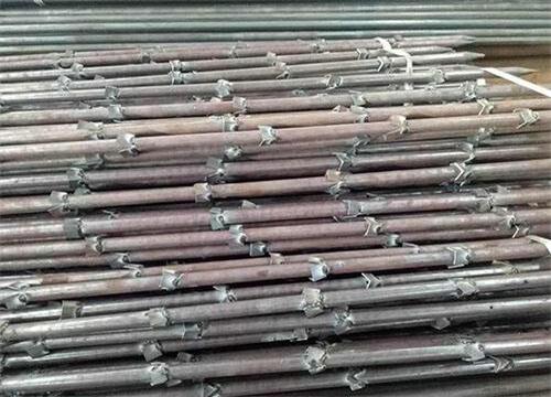 南康隧道钢花管